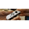 Ігрова приставка портативна Nintendo Switch OLED (White) - фото 9